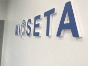 Mioseta iç mekan kabartma harf logo yazımı