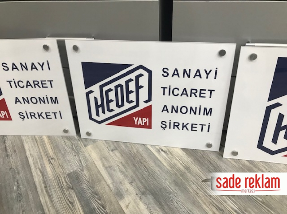 kapı tabela örneği-ucuz kapı tabela örnekleri-kapı tabela fiyatları-pleksi kapı tabelası-pleksi ofis kapı tabelası-pleksi şirket kapı tabelası-sade reklam