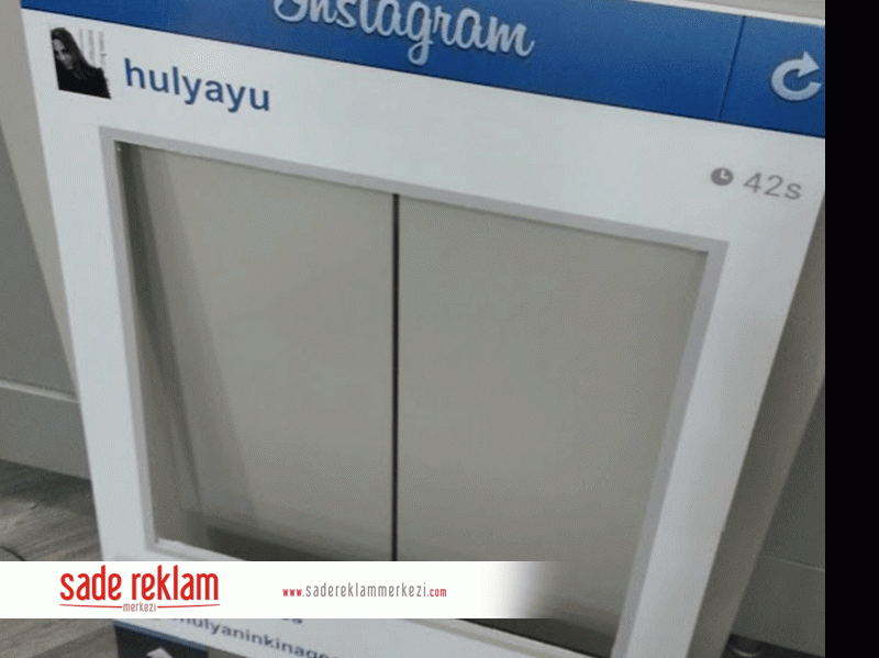 instagram  fotoblok çerçeve görünüm karşıdan