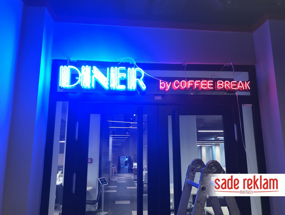 neon aydınlatma ankara-neon tabela- neon figürler- iç mekan için neon tabela- neon tabela imalatçısı- neon tabela çeşitleri-sade reklam