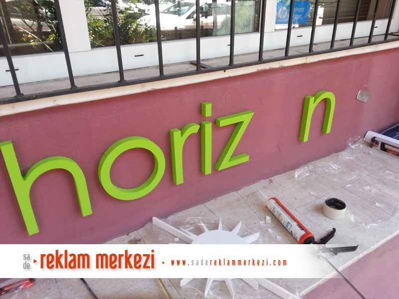 köpük harf horizon logo montaj görünümü