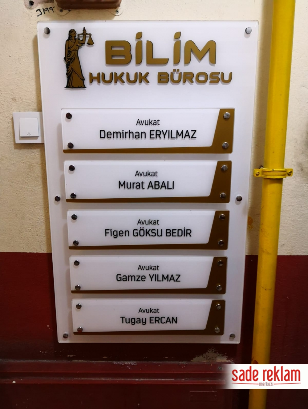 avukat kapı tabelası-avukat ofis tabelası-çoklu avukat tabelası-hukuk bürosu kapı tabelası-avukat tabela fiyatları