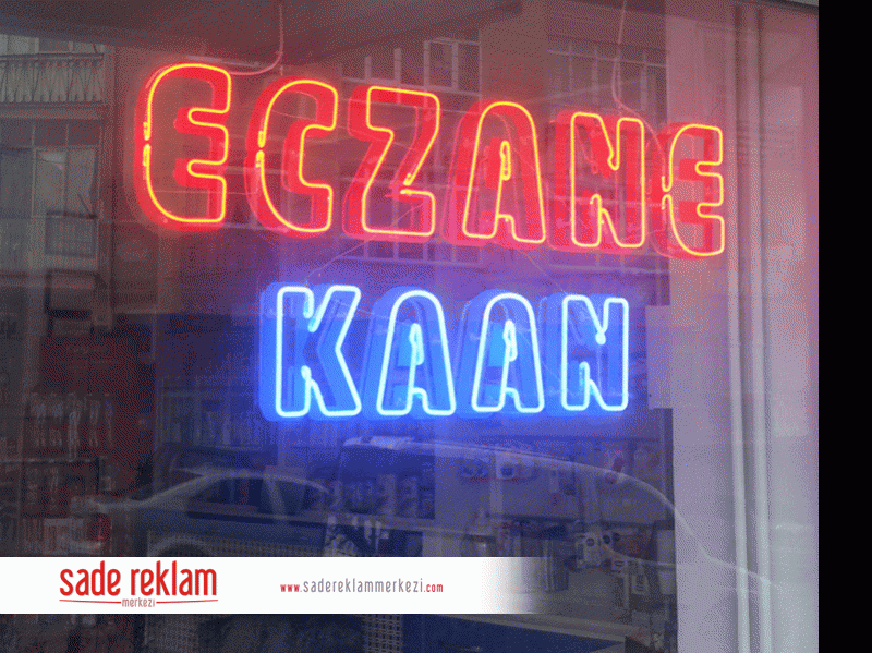 eczane neon tabela görünümü