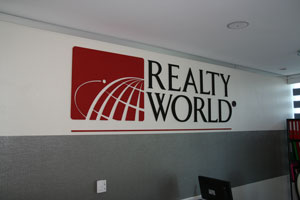 Realty World, Harf Tabela